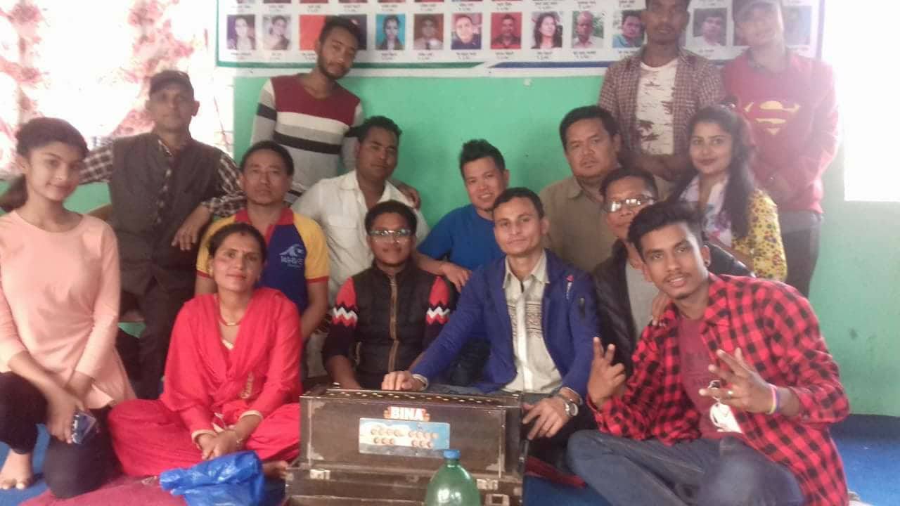उत्कृष्ट १० लाइ संगीत सिकाउदै थाक्रे कलाकेन्द्र
