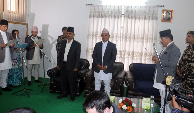 प्रदेश नं ४ को मन्त्रिपरिषद्ले पूर्णता पायो, हेर्नुहोस् मन्त्रीहरुको सूची