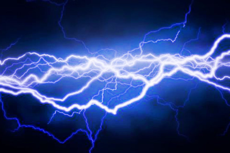 करेन्ट लागेर एककाे मृत्यु