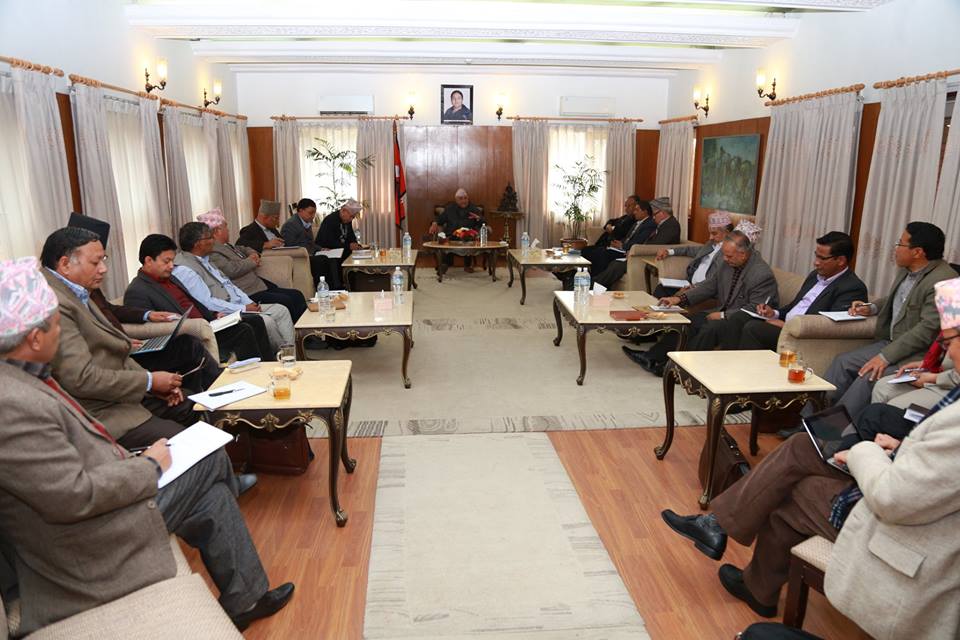 एमाले स्थायी समितिको निष्कर्ष : आशंका हटाएर ९ वैशाखमै एकता घोषणा