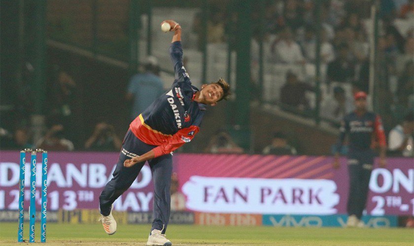 अाइपीएलमा सन्दीपको सानदार प्रदर्शन ४ ओभर १ विकेट २१ रन