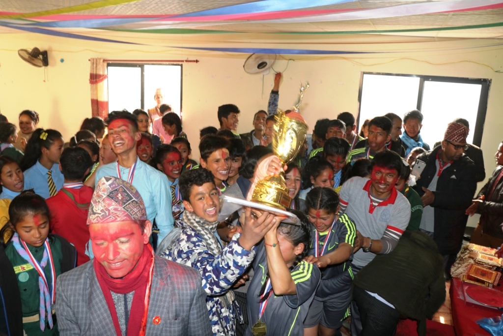 थाक्रे गाउँपालिका स्तरिय आठौं राष्ट्रपति रनिङ शिल्ड प्रतियोगीता  सम्पन्न ,जनजागृति माध्यमिक विद्यालयले १६ स्वर्ण २ रजत ३ कास्य पदक हात पारेर प्रथम स्थान हाँसिल