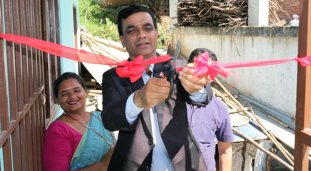 थाक्रे गाउँपालिका २ को समनटारमा शिलादेवी आधारभुत बिद्यालयको  सुरूवात
