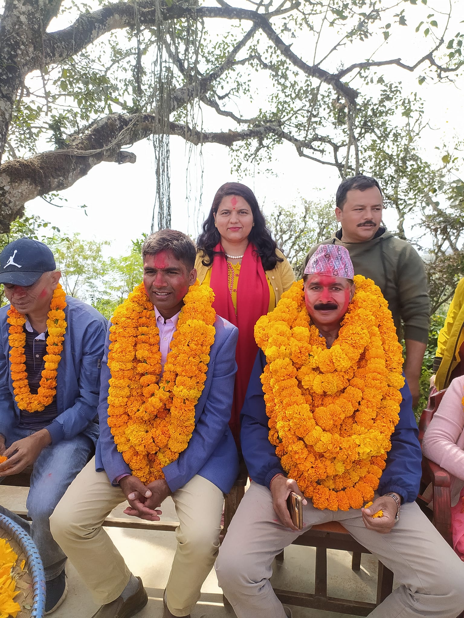 गल्छीमा नेकपा एमालेको घरदैलो, मतदाताद्धारा भव्य स्वागत